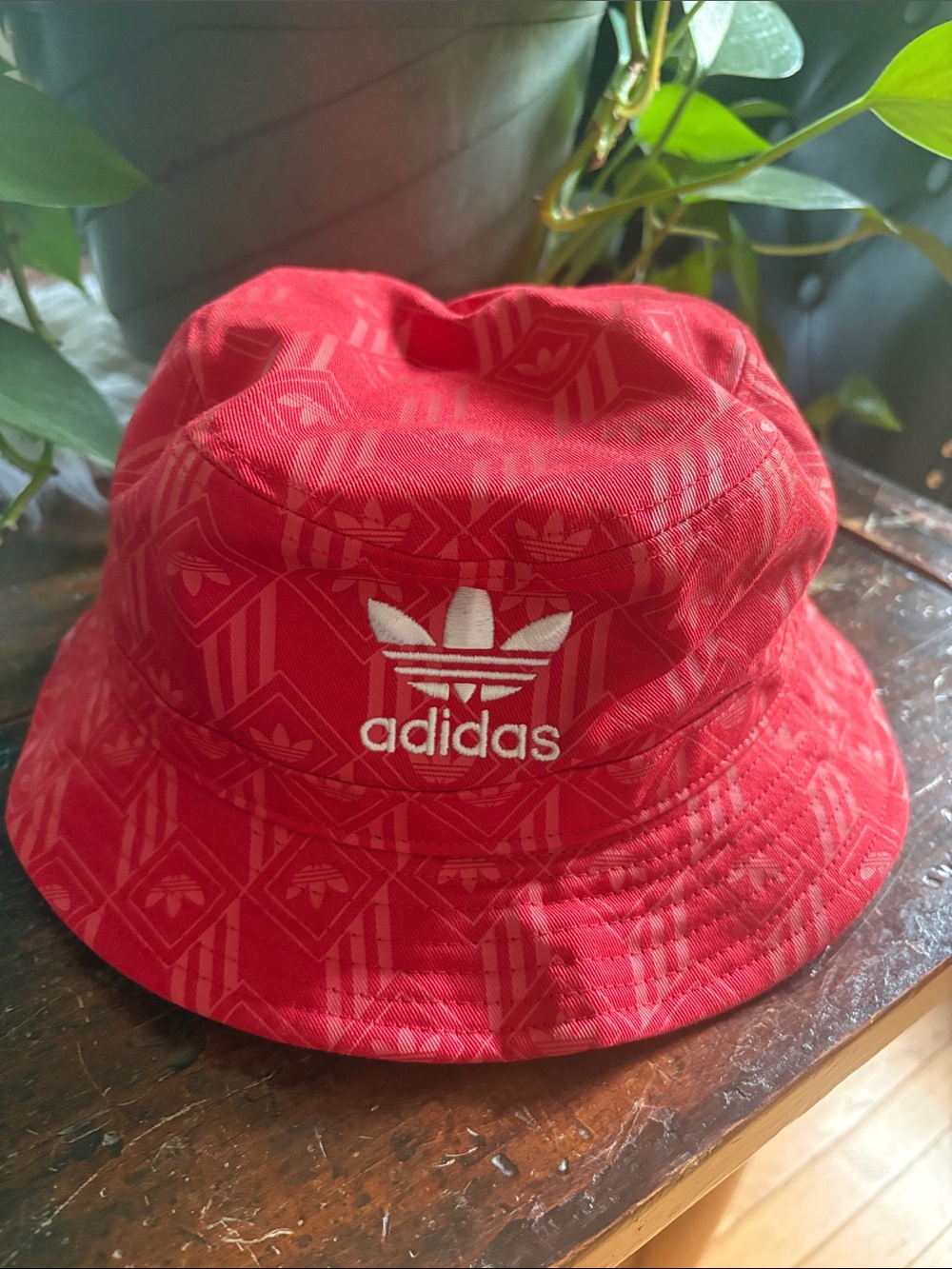 ADIDAS TREFOIL MONOGRAM BUCKET HAT
